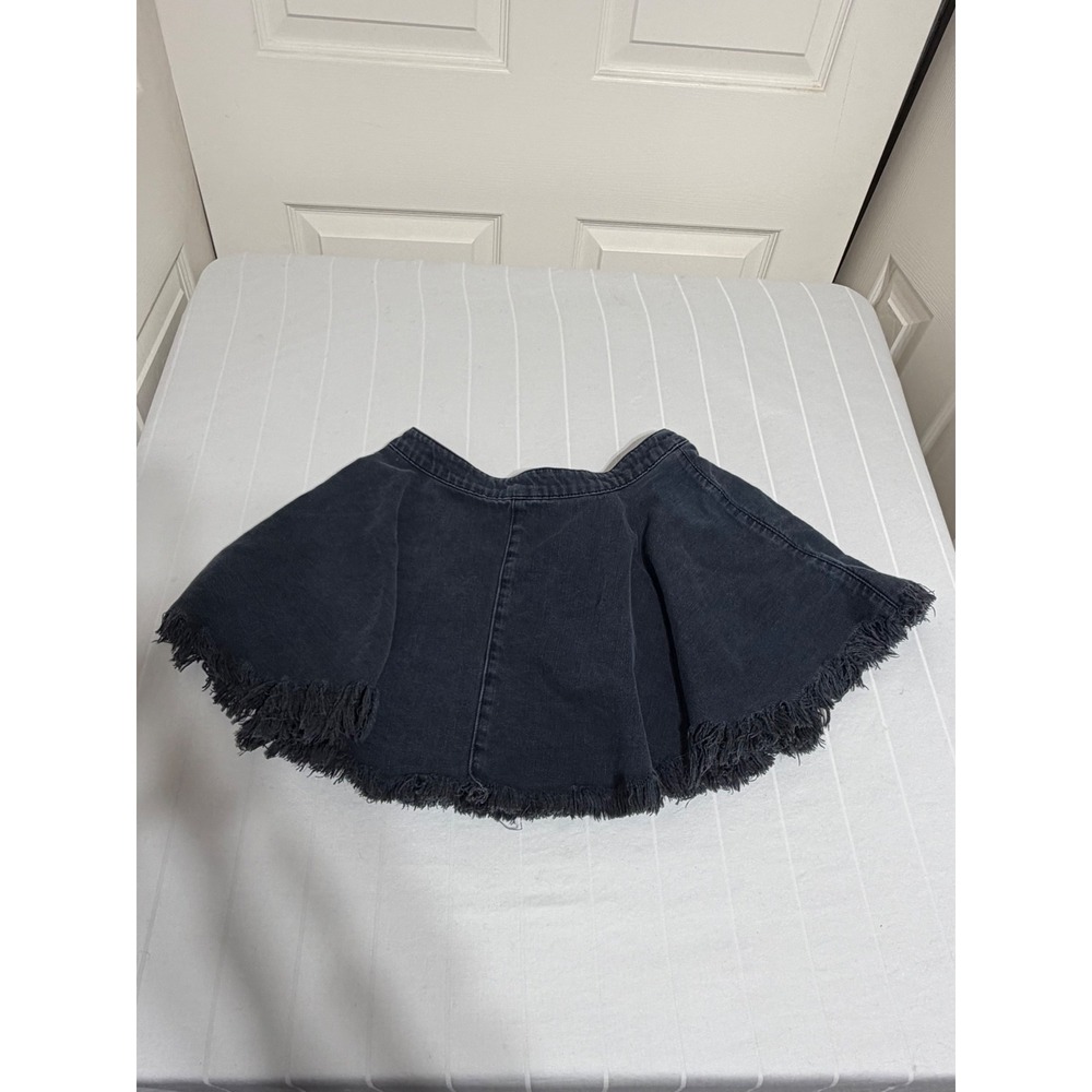 Free People Black Denim Mini Skirt Frayed Raw Hem Skater XS Distressed Washed - Picture 5 of 6